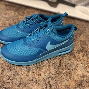 Nike Air Max Women’s Thea Sky Blue Sneakers